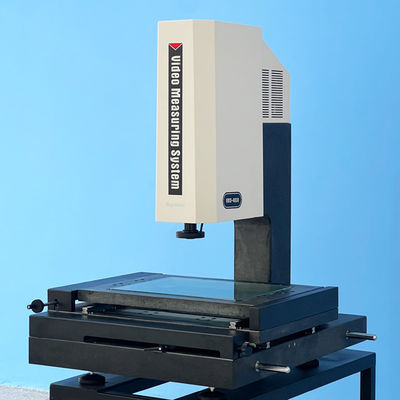Halbautomatisches Video-Messsystem mit hoher Präzision